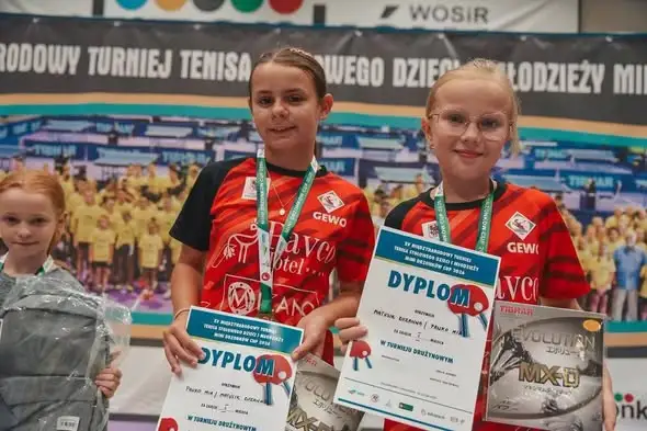 Sukcesy młodych tenisistów stołowych Gorzovii na MINI DRZONKÓW CUP 2026