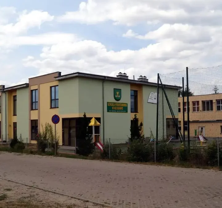 Rozpoczęcie roku szkolnego 2026/2027 – harmonogram i dowozy