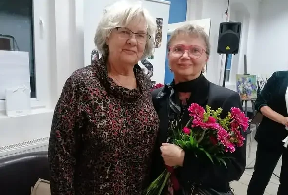 Wernisaż „Kwiaty Polskie” Haliny Sobczyk w Klubie Kultury MCK Jedynka