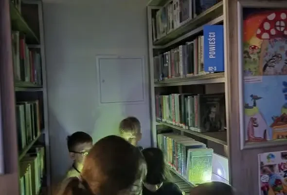 Noc Bibliotek 2026 w Bogdańcu: przygoda z „Hobbitem” zamiast zwykłego czytania