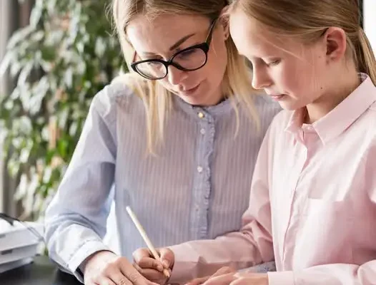 Gorzów stawia na równość w edukacji – program „Przyjazna szkoła” dla uczniów z Ukrainy