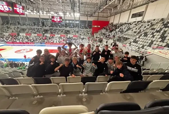 Uczniowie ZSTiO Gorzów kibicowali futsalowej reprezentacji Polski
