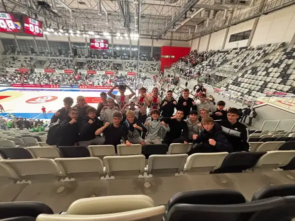 Uczniowie ZSTiO Gorzów kibicowali futsalowej reprezentacji Polski