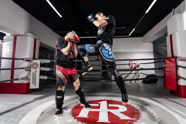 Siedmioro zawodników KS Dragon walczyło na lidze kickboxingu Nak Muay Thai K1